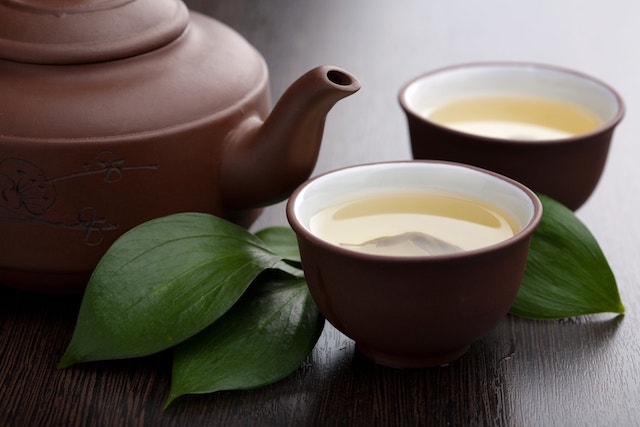 Does Drinking Green Tea Help You Lose Weight?