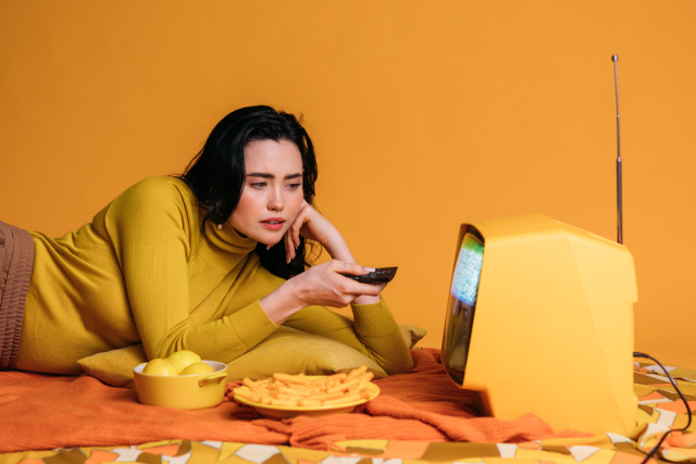 Weight Loss Psychology: Breaking the Emotional Eating Cycle